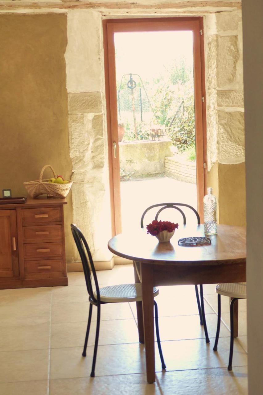 La Ferme De Chaleyre Bed & Breakfast โรม็อง-ซูร์-อีแซร์ ภายนอก รูปภาพ