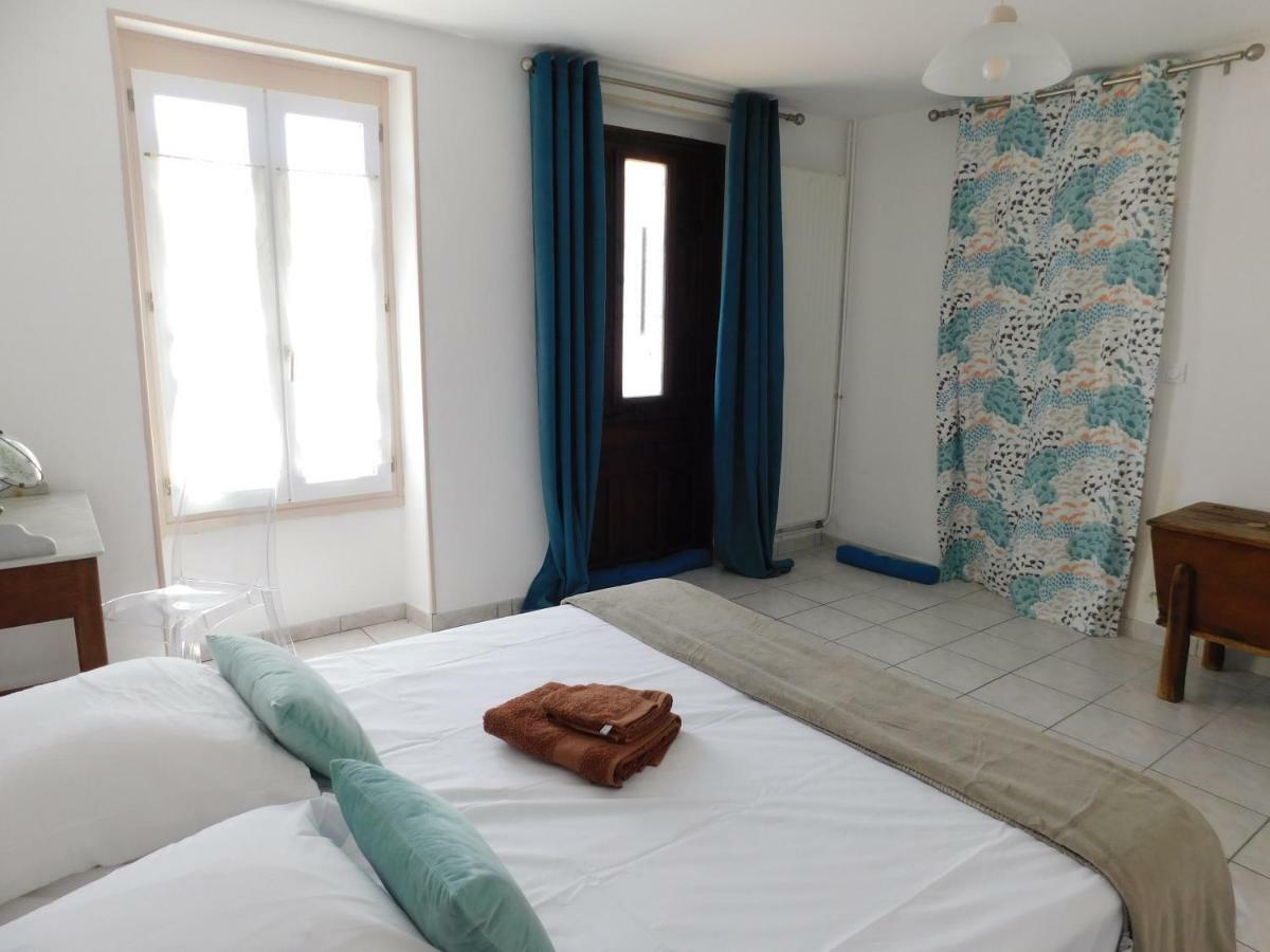 La Ferme De Chaleyre Bed & Breakfast โรม็อง-ซูร์-อีแซร์ ห้อง รูปภาพ